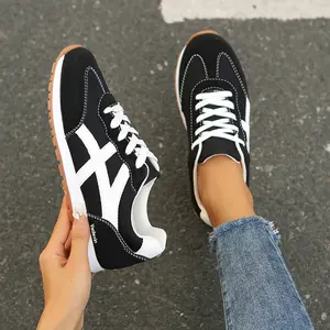 Women's Classic Retro Sneakers Lace-Up Casual Shoes with Contrast Color Accents, Comfortable Walking Shoes for Women