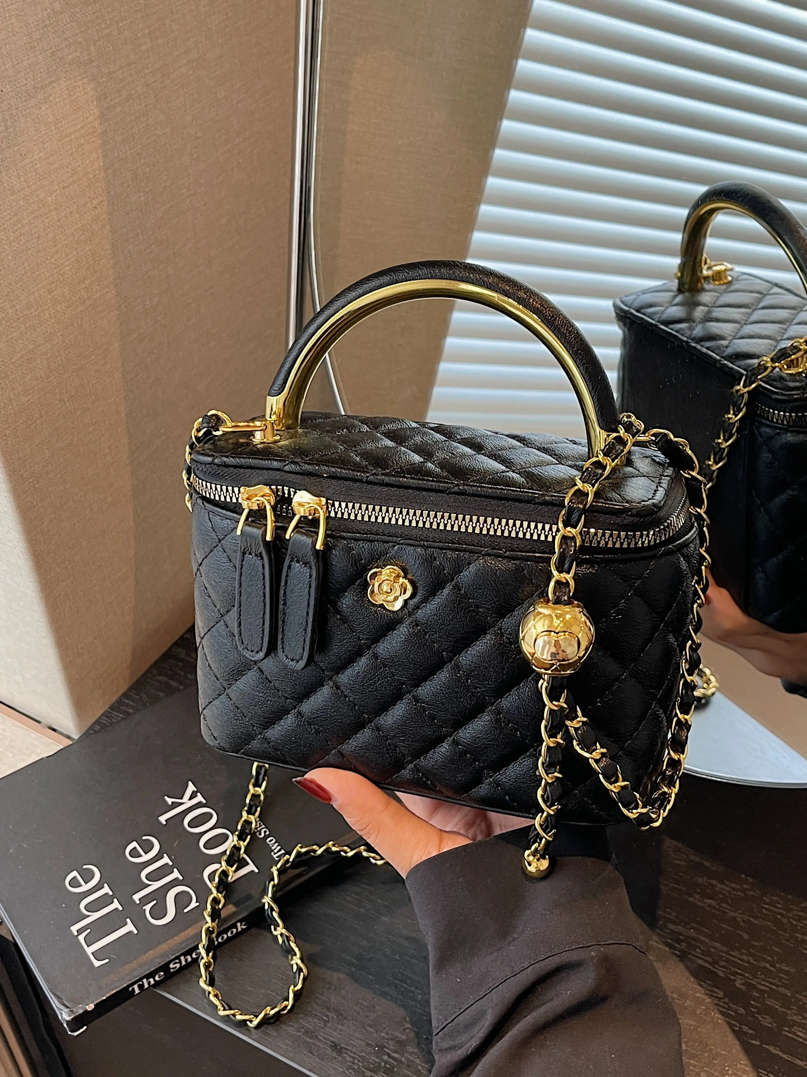 Women's PU Polyester Crossbody Shoulder Bag, Plain Retro Style, Adjustable Strap, Zip Closure, Suitable for Office, School, Work, Travel, Fashionable Crossbody Bag