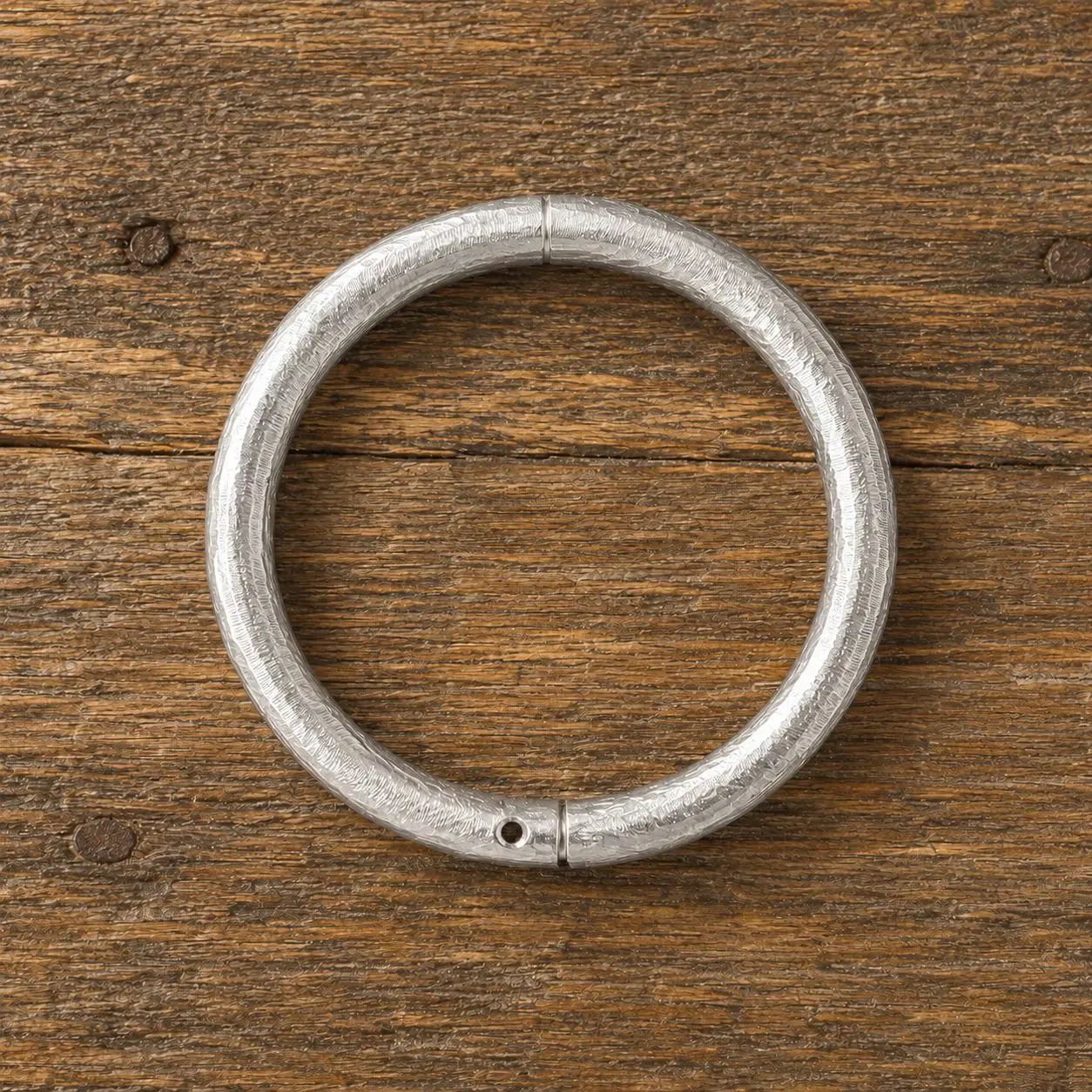 Distressed Style - Silver Cowboy Bull Ring Bangle Bracelet