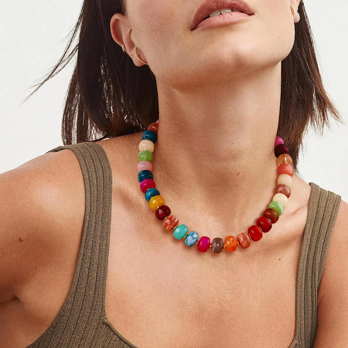 Gifts for Mom Daughter Resin Chunky Beaded Necklace for Women Minimalistic Modern Statement Necklace Jewelry Accessories Birthday Gift for Women