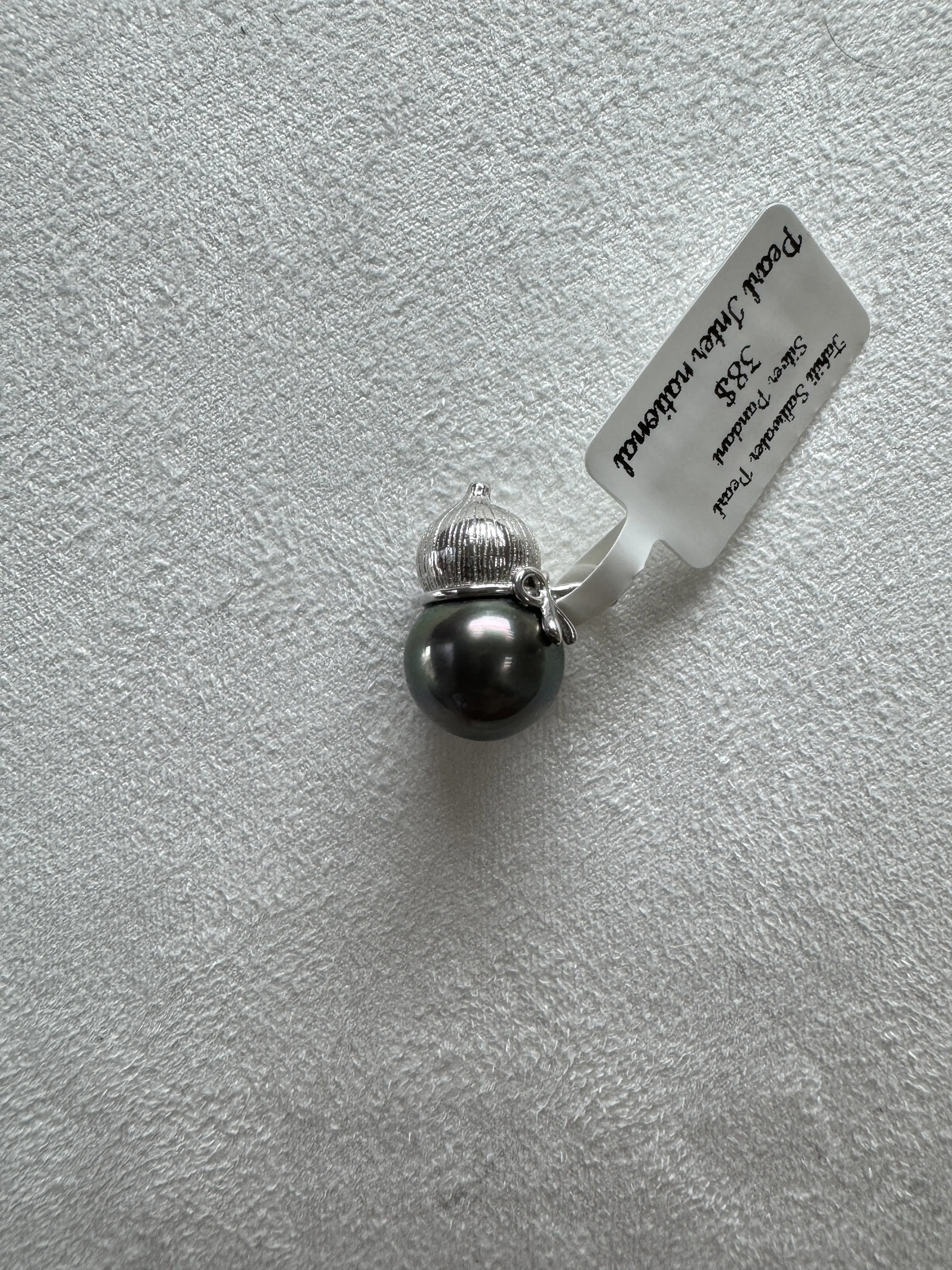 hdd013Textured Ribbed Acorn Silver Setting Tahitian Round Pearl Pendant