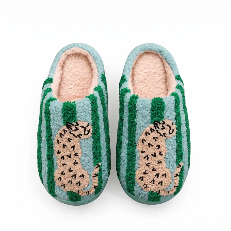Women’s Retro Striped & Leopard Fuzzy Slippers, Super Soft Fluffy Lined Closed Toe House Shoes, Warm Cozy Anti Slip Indoor Bedroom Slippers, Winter Holiday Gift for Women