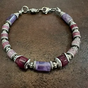 Elegant Purple Amethyst and Oriental Ruby Beaded Bracelet