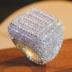 Bold Hiphop Chunky Statement Silver Tone Ring Full Pavé Cubic Zirconia Bling Sparkling Jewelry Streetwear Daily Party Night Out Accessory Promise Anniversary Gift For Him Her Men Women Christmas New Year Valentine Vintage Crystal Ring