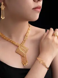 Elegant Gold-Plated Geometric Design Jewelry Set, Including Necklace & Earrings & Bracelet & Ring, Fashionable Jewelry Set for Party, Daily Clothing Decor, Trendy All-match & Exquisite Jewelry for Birthday Gift