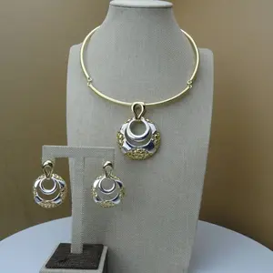 Brazilian necklace set