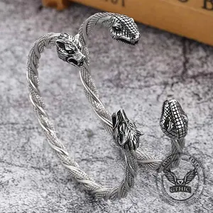 GTHIC Punk Double Wolf Head Stainless Steel Open Bracelet Powerful Animal-Inspired Jewelry Suitable for Men and Women