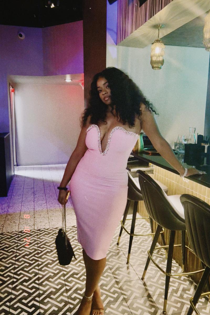 Item: Deep Wavy, 16 18 20+4x4 Closure 14"