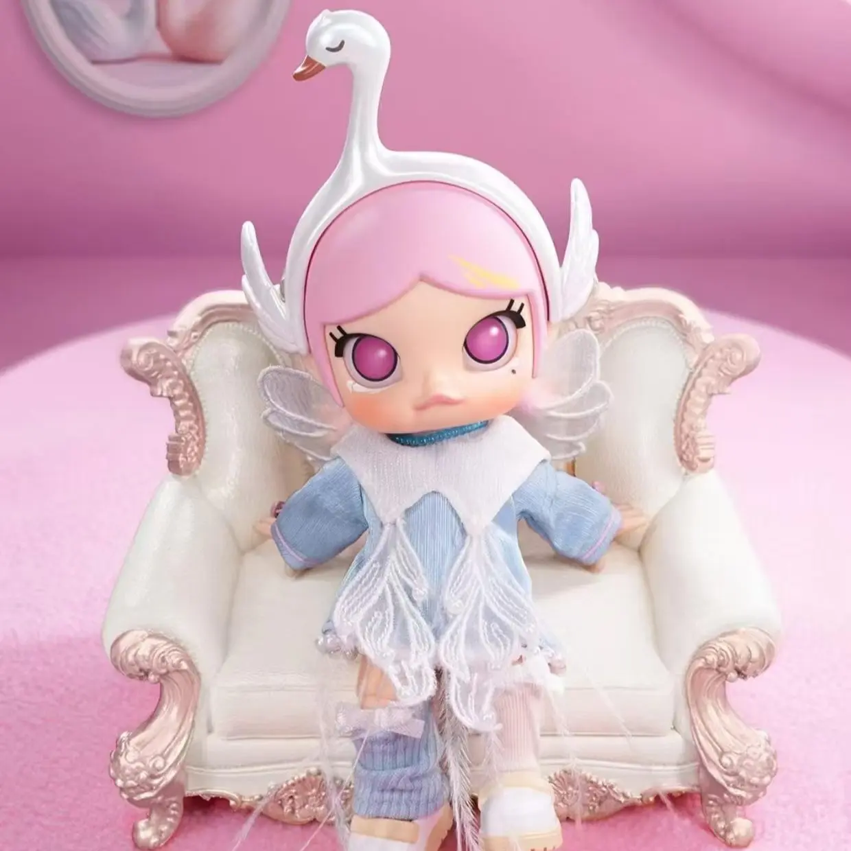 metamarphose into swan 