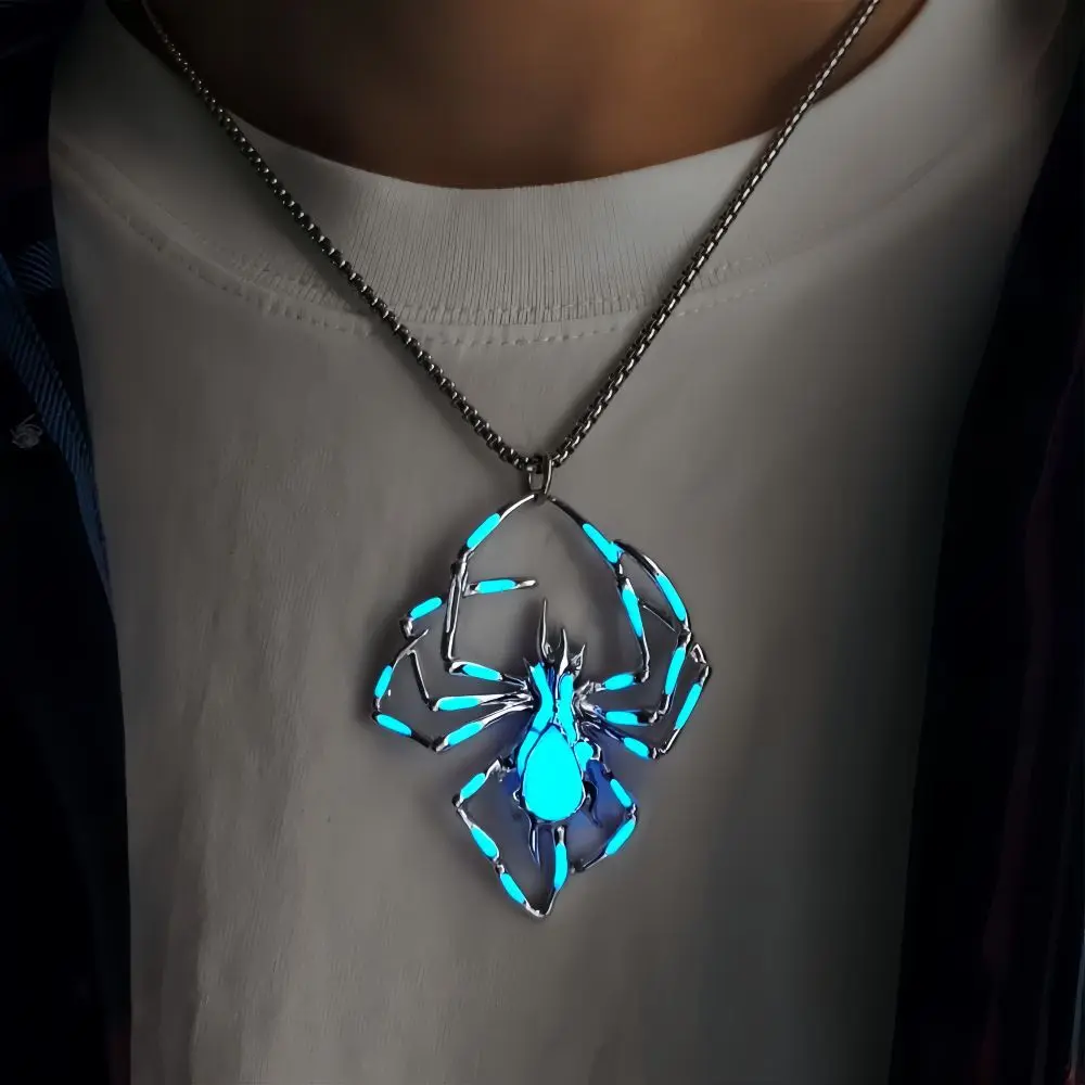 Gold-Plated Gothic Halloween Glowing Spider Charm Necklace - Stereo Luminous Insect Alloy Pendant, Rust-Resistant Streetwear Hip Hop Jewelry for Guys, Y2K Birthstone Accessory, Day Gift, Jesus Crucifix Anime Cosplay Collar birthday dainty choker set