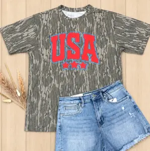 Vintage USA Patriotic Camo Bottomland T-Shirt Vintage American Flag Hunting Tee Mossy Oak Style Camouflage Shirt