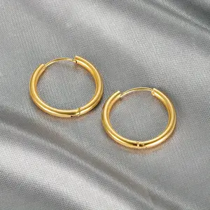 1 Pair of Fashionable, Simple, Neutral Style Hip-hop Circular Plain Circle Smooth Stainless Steel Earrings and Ear Buckles Suitable for Daily Leisure Parties, Suitable for Both Men and Women As Accessories Earcuff Trendy Jewelry