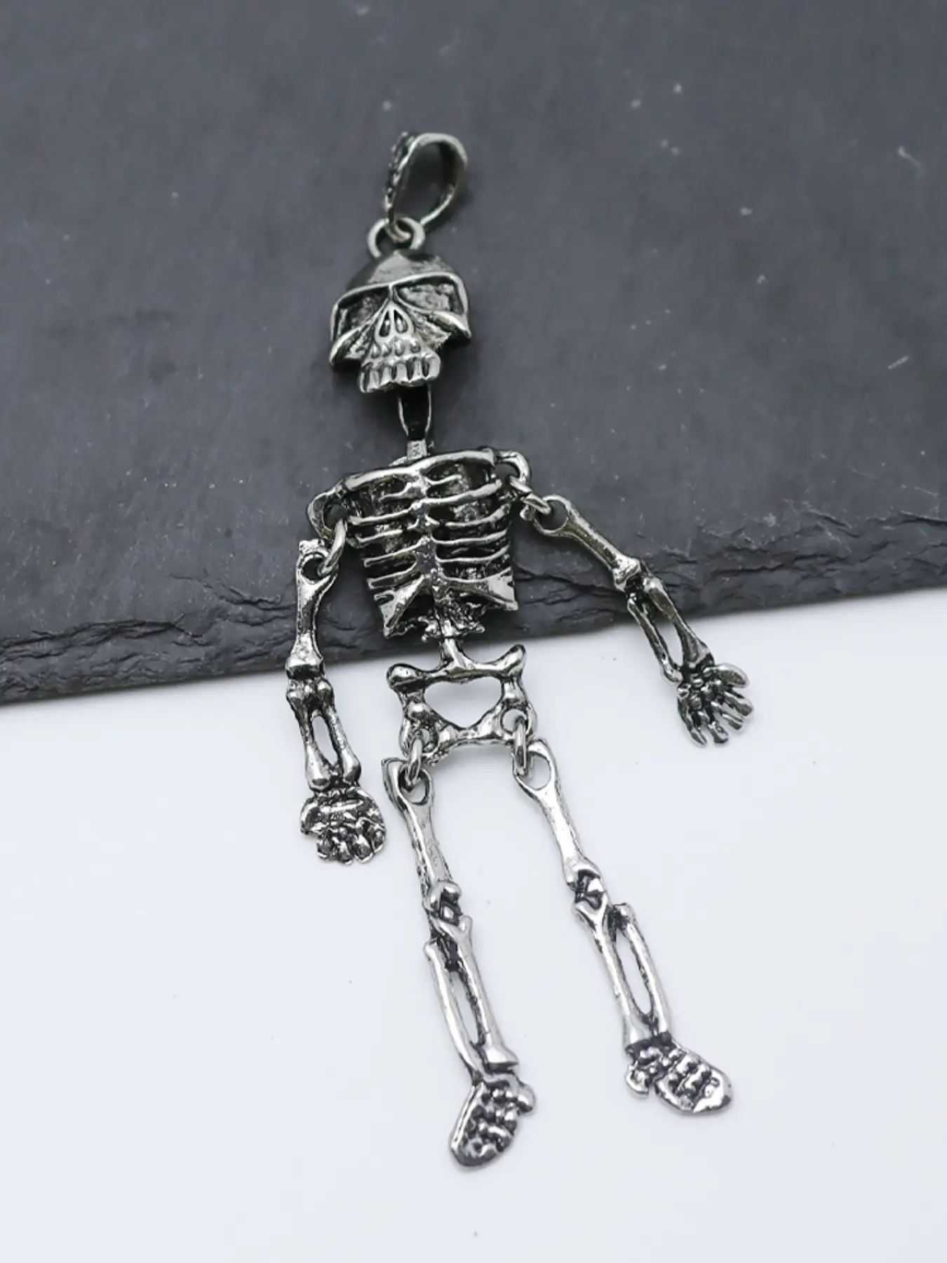 1 Pieces Zinc Alloy Silvery Skull Skeleton Man Charms Pendant Designer Charms Fit Jewelry Making DIY Jewelry Findings