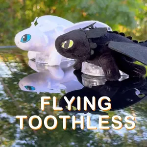 Toothless Car Exterior Decoration Wings Movable Roof Sunroof Decoration Figurine Motorcycle Helmet（35cm or 20cm)