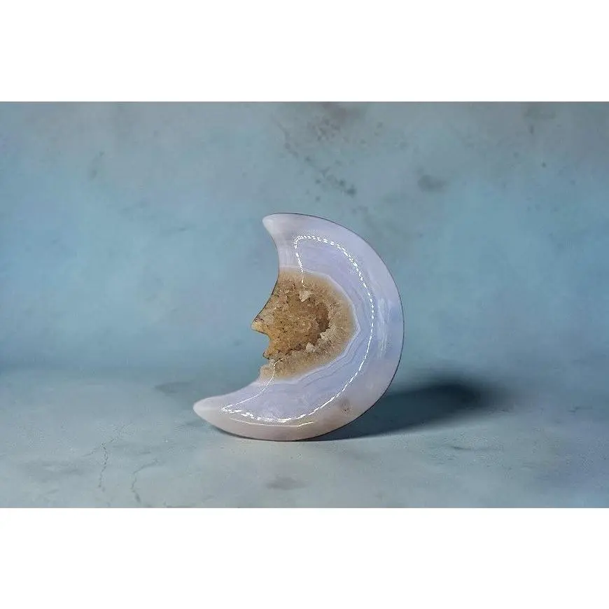 Handcrafted Druzy Agate Moon Carving - Crystal Decor for Peace, Creativity & Relaxation, Gemini Zodiac Gift, Agate Stone, Earth, Intuition, All, Unisex, One-Piece