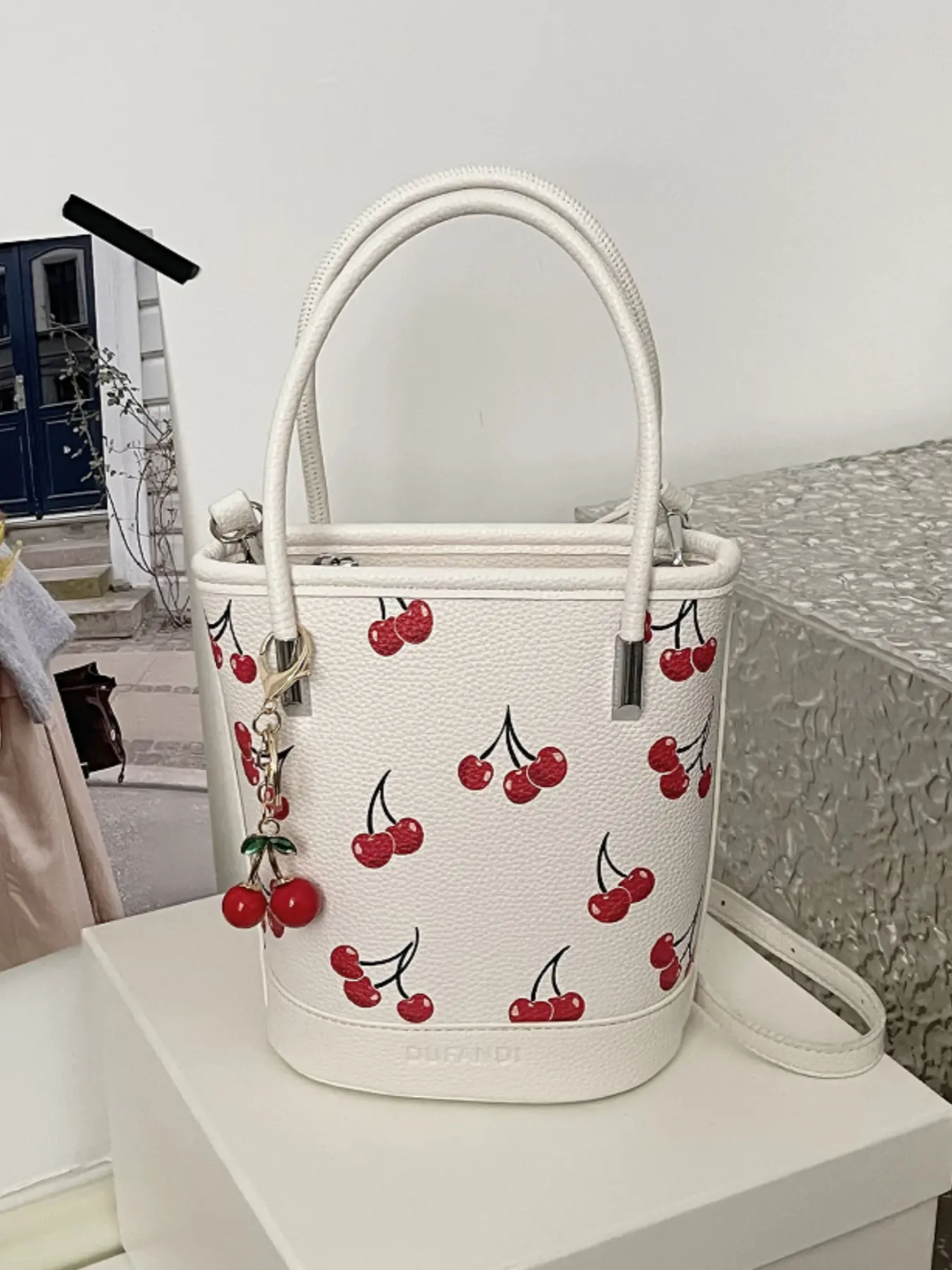 Fashion new retro women's bag cherry pendant bucket bag, commuting handbag simple casual crossbody shoulder bag Casual Trendy Handbag Fashionable Handbag