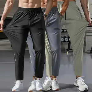 The 3-piece men's multi-color tapered pants series features elastic ankle straps and secure zipper storage design, perfectly suited for gym street style and daily casual wear