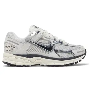 NIKE Zoom Vomero 5 Women's Chunky Sneakers, Sporty Chic Athletic Shoes in Photon Dust/Metallic Silver for Comfortable Running and Training, 100% Authenticity Guaranteed