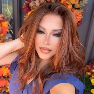 AISOM Molly Copper Blend Soft Wave 13x4 Free Part Synthetic Lace Front Wig with Scandinavian Hairline Heat Friendly Low Density 17 Inches