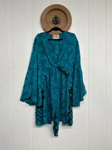 Crepe Sari Shortie Spellbound Kimono 0426 157