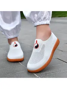 Summer Breathable Tai Chi Shoes, Kung Fu Shoes, Martial Arts Shoes, Sizes 35-44, Slip-On Tai Chi Shoes for Women, Summer Mesh Breathable Shoes with Cowhide Sole, Sports Shoes for Elderly Tai Chi Morning Exercise