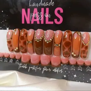 Curve square nails