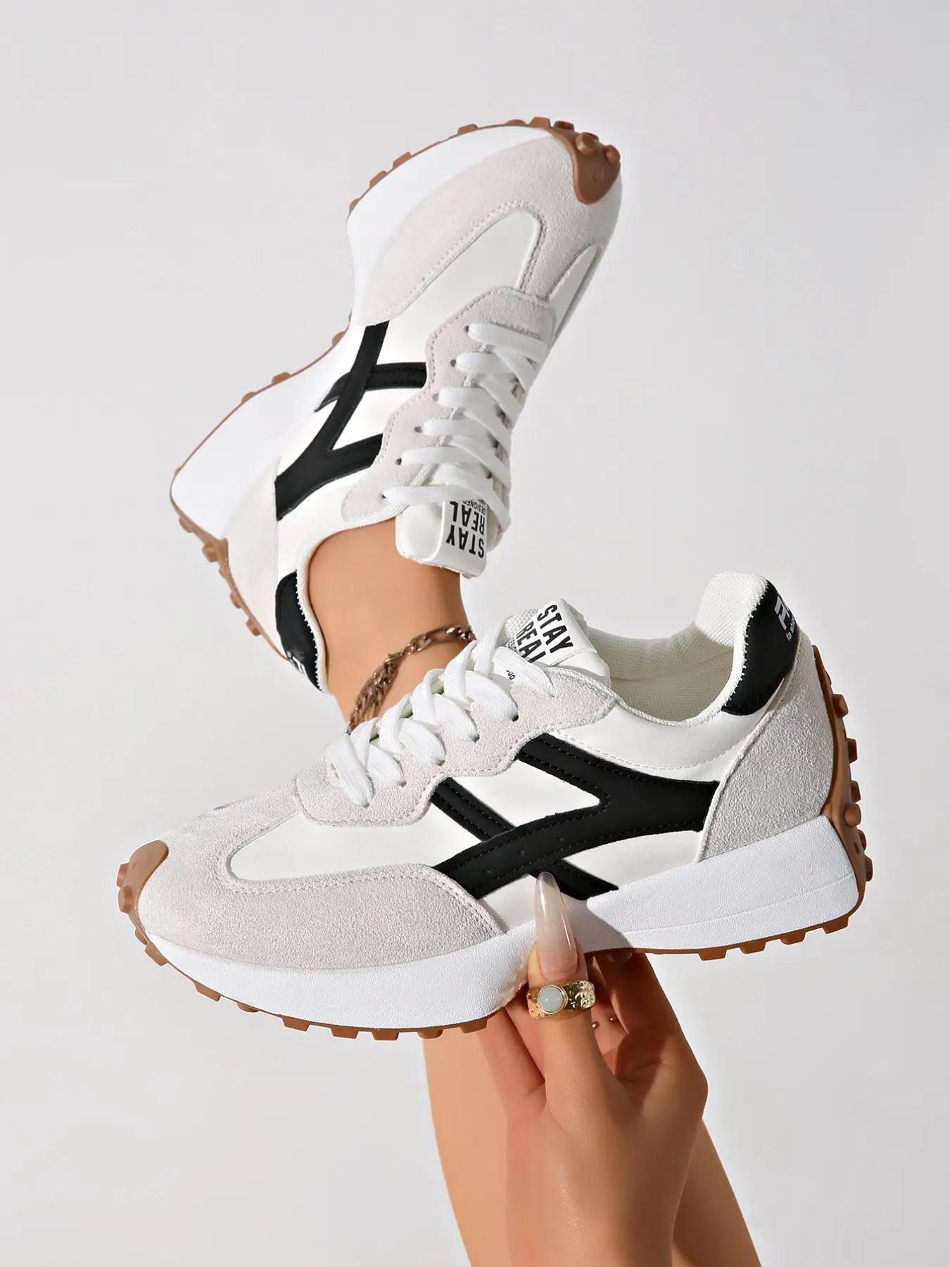 Women's Fashion Sneakers Low Top Sneaker Thick Sole Design, Stylish Sneakers, Trendy Walking Sneaker, Casual Comfort Walking Shoes, Daily Wear Textile Upper, All Seasons