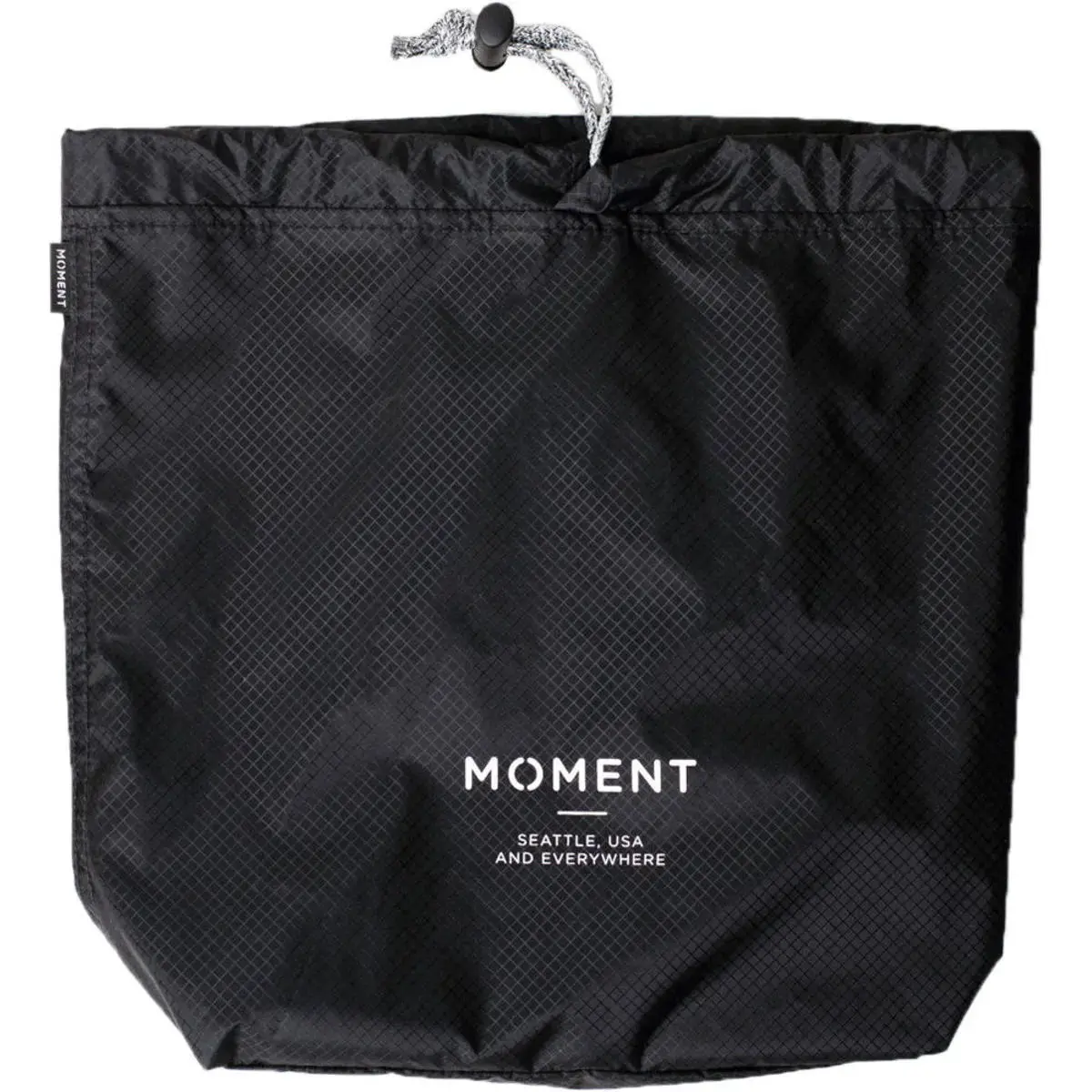 Moment Black Snackpack Stuff Sack - Compact Snack Organization Bag with Lightweight Easy-Clean Fabric, Self-Securing Closure Pocket for Camera Lens Accessories, for Outdoor Enthusiasts