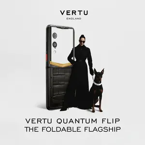 Quantum Flip Alligator Pre-Order Exclusive Package – ALLIGATOR LEATHER MOBILE PHONE