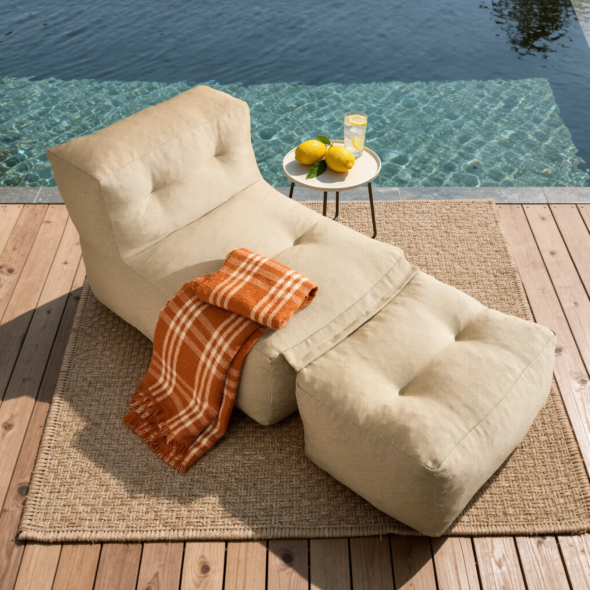 XIZZI Outdoor Indoor Bean Bag Chair with Ottoman, 2-in-1 Lounge Beanbag with Foam Filling, Waterproof Outdoor Bean Bag & Full-Body Support for Patio Deck Poolside Backyard, No Assembly Required