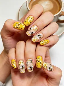 Cute Bee Press on Nails 24Pcs Medium Square False Nails with Bumblebee Designs Flower Fake Nails Spring Glue on Nails Cute Full Cover Reusable Artificial Nails for Women Girls Manicure