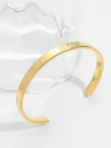Fashion Simple C-shaped 18K Gold Plated Open Bracelet With Roma Number
