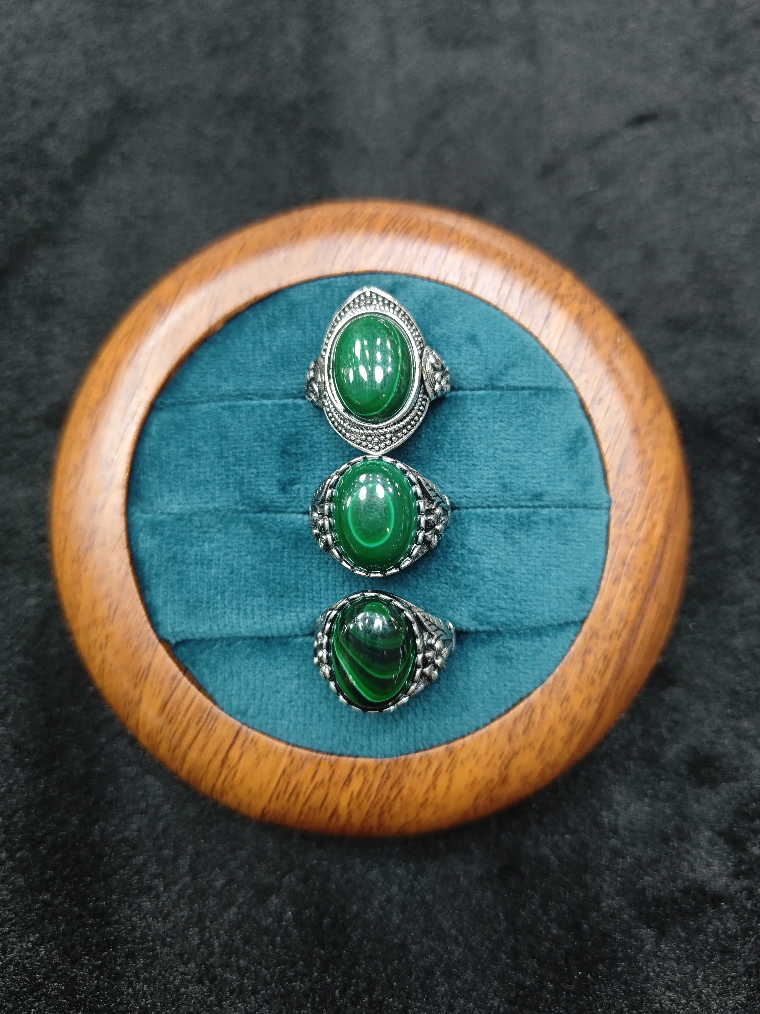 Ruby(16860)gc.Malachite Oval Ring | Vintage Bohemian Sterling Silver Gemstone Jewelry, Hypnotic Green Cat Eye Statement Ring for Women, Healing Crystal Aesthetic