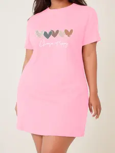 Plus Size Women's Heart Print Dress, Fashion Casual Round Neck Dress, Women's Dress for Summer, Casual Chic Dress