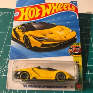 Hot Wheels ’16 Lamborghini Centenario Roadster | Yellow | NEW