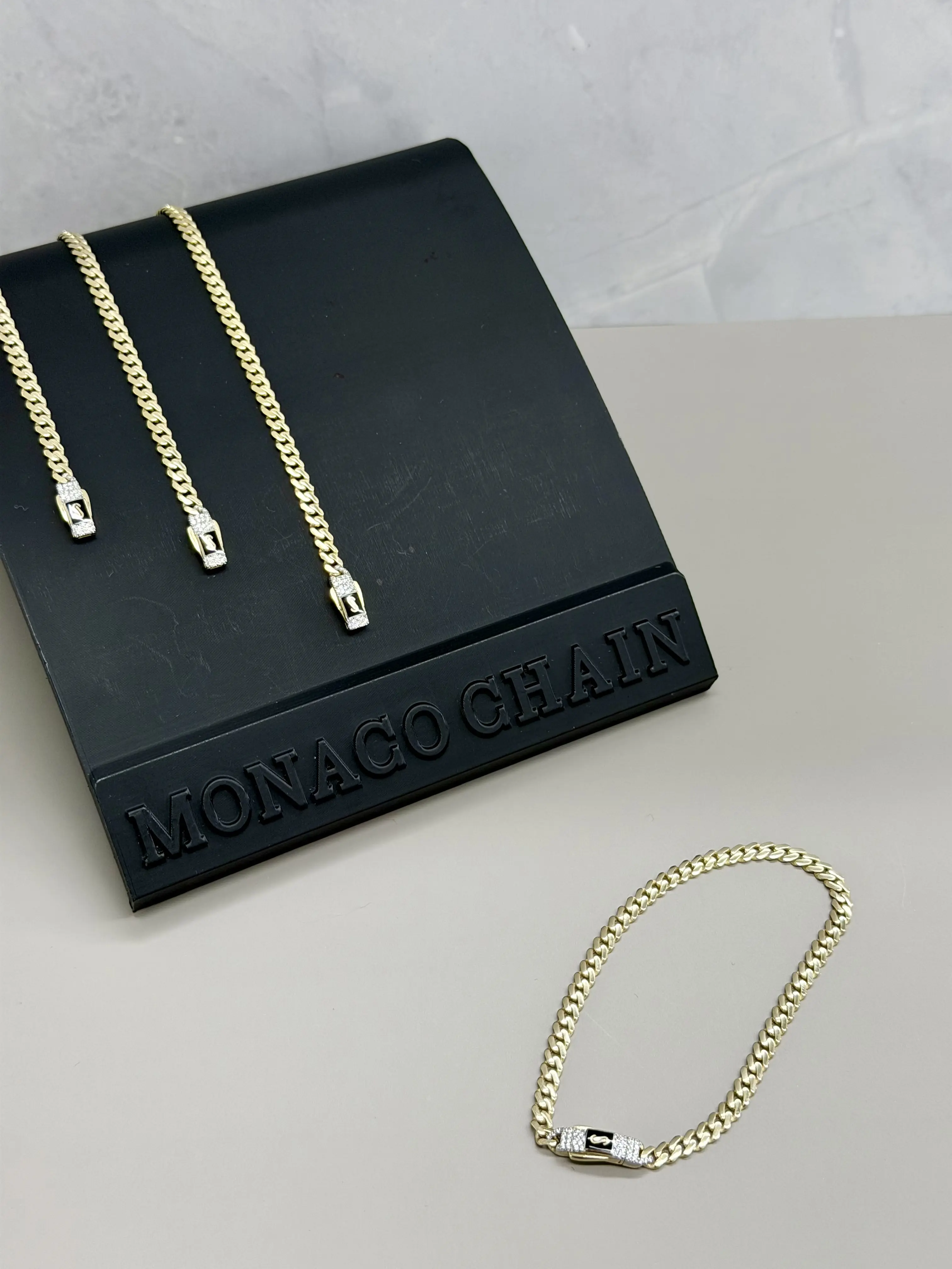 10K Monaco Classic Gold Bracelet – 4mm (6"–8.5")