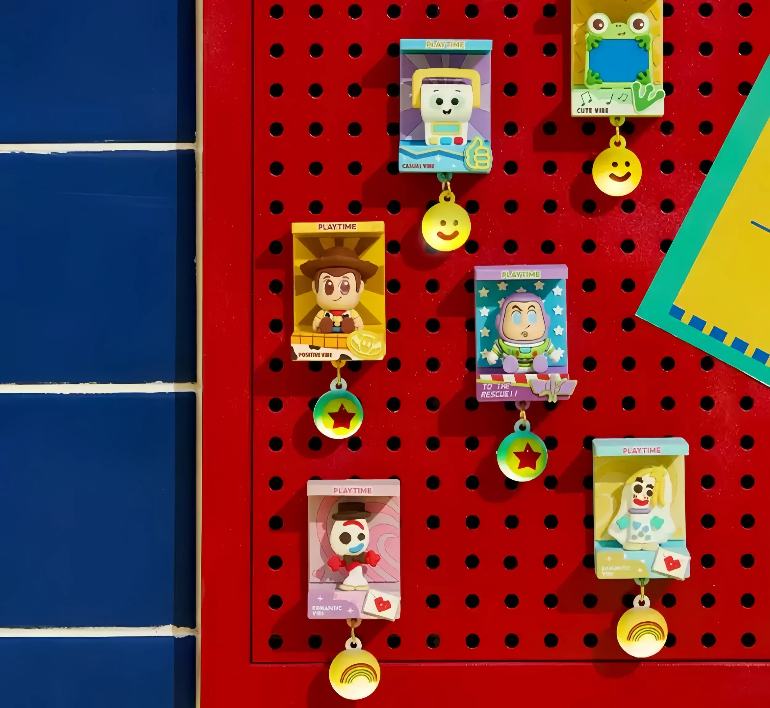 Disney Toy Story Light-Up Magnetic Blind Box - 3D Classic Art Mini Figure Collectibles (Woody, Buzz Lightyear, Forky), Glow with a Tap Kawaii Fridge Magnets, Bedside/Desk Decor, Birthday Gift, summerwins,dorm essentials