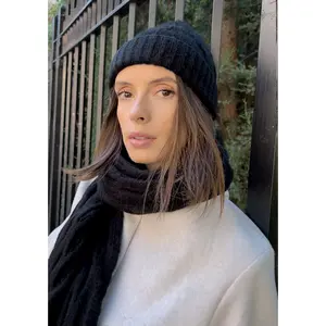 WOOL HONEYCOMB STITCH SCARF, HAT & GLOVE SET