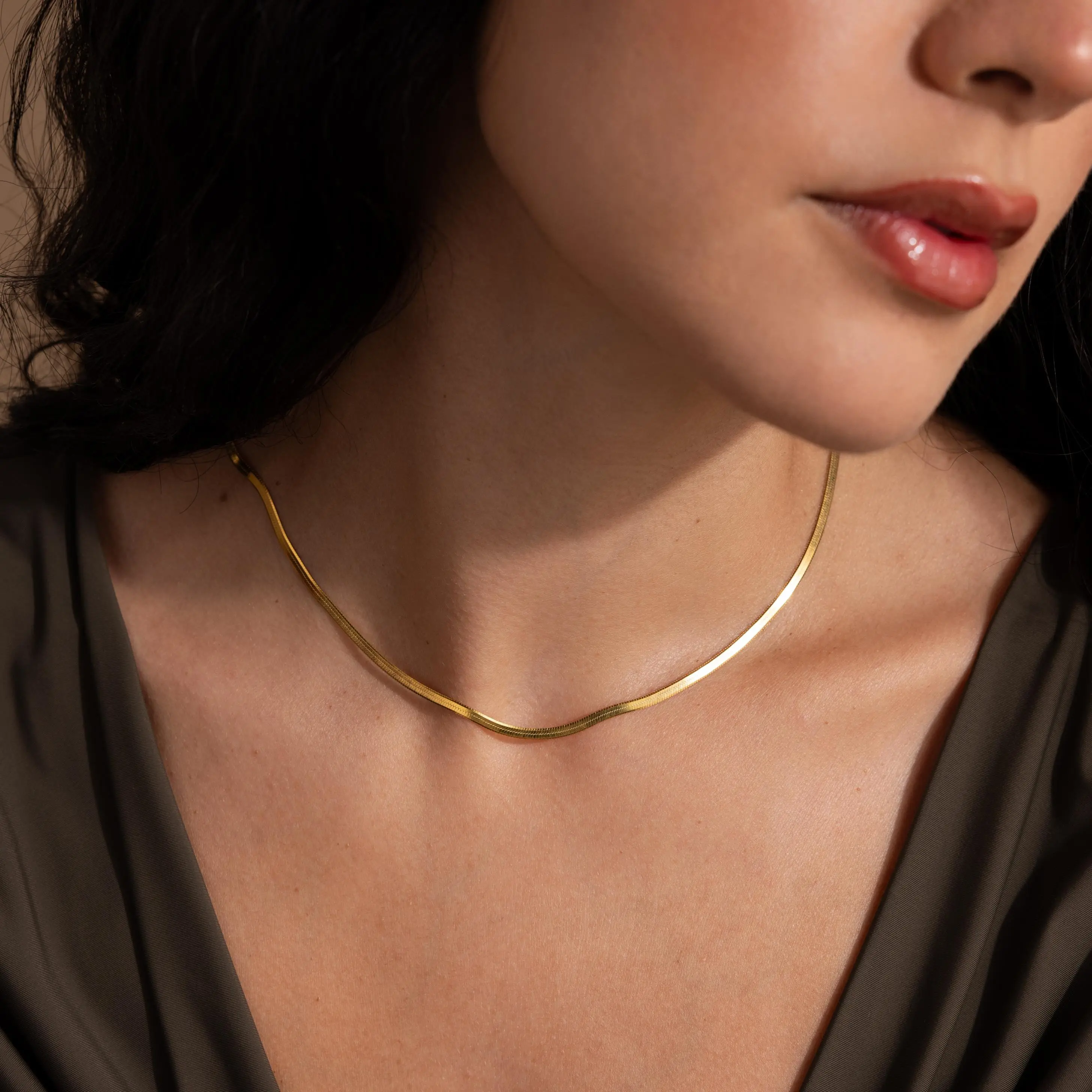 Herringbone Necklace by Caitlyn Minimalist - Minimalist Layering Chain Necklace in Gold & Silver - Everyday Jewelry - Gift for Her