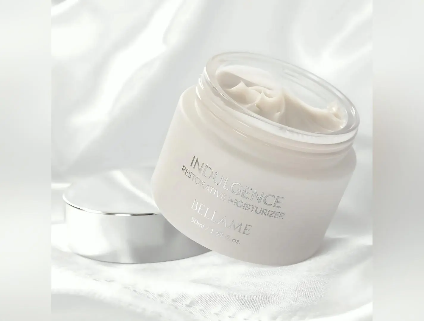 Bellame INDULGENCE RESTORATIVE MOISTURIZER