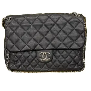 Pre-owned CHANEL Leather Shoulder Bags Black Quilted Lambskin Chain Around Maxi Flap Bag Black