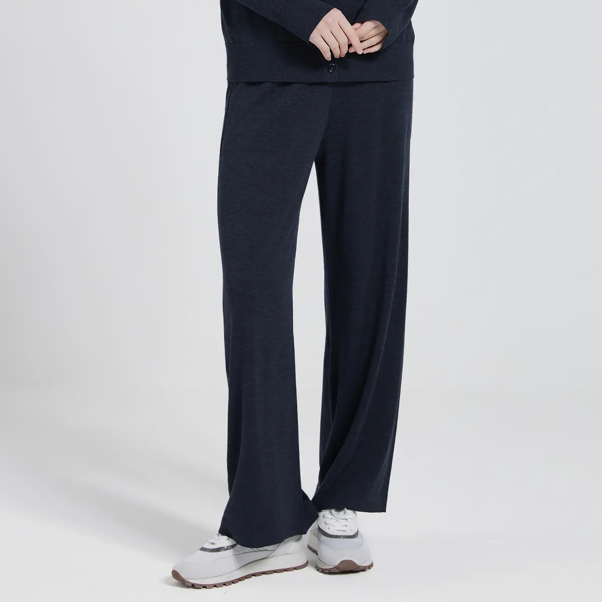 NEW SERATHINAN Luxury Brand Women’s Clothing Silk Wool Knit Pants High Waist Straight Leg Trousers Comfortable Breathable Sweater Pants for Women