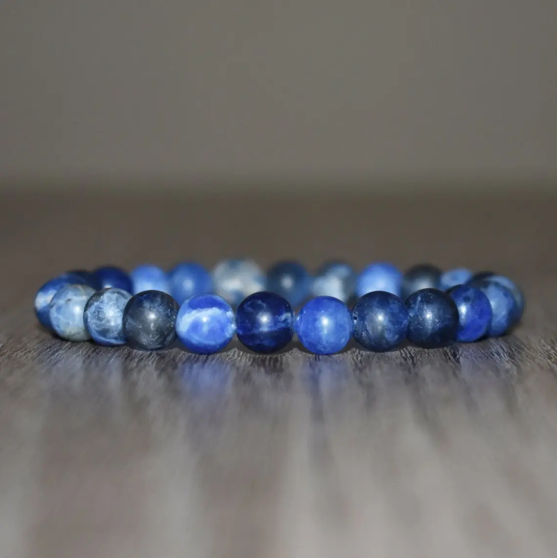 Natural Sodalite Stone Beaded Bracelet 8mm Blue Crystal Gemstone Stretch Bracelet Handmade Boho Style for Men Women Daily Use Valentine's Day Gift