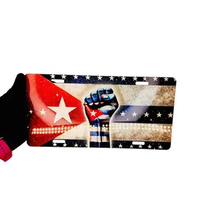 Bandera cubana con puño,fuerza Cuba 12x6