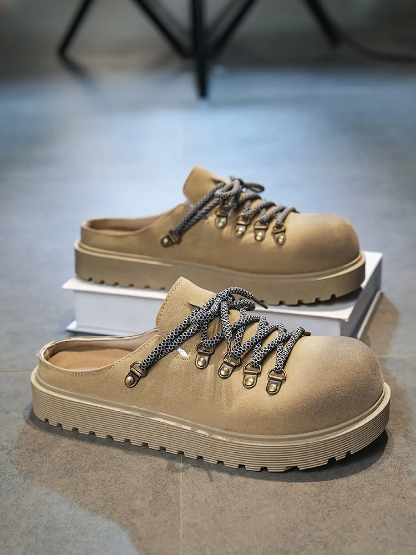 Men's Suede Platform Slip-On Clogs, Lace-Up Closed Toe Slide Sandals, Retro Hiking Style Casual Shoes, Indoor & Outdoor Wear Lazy Mules