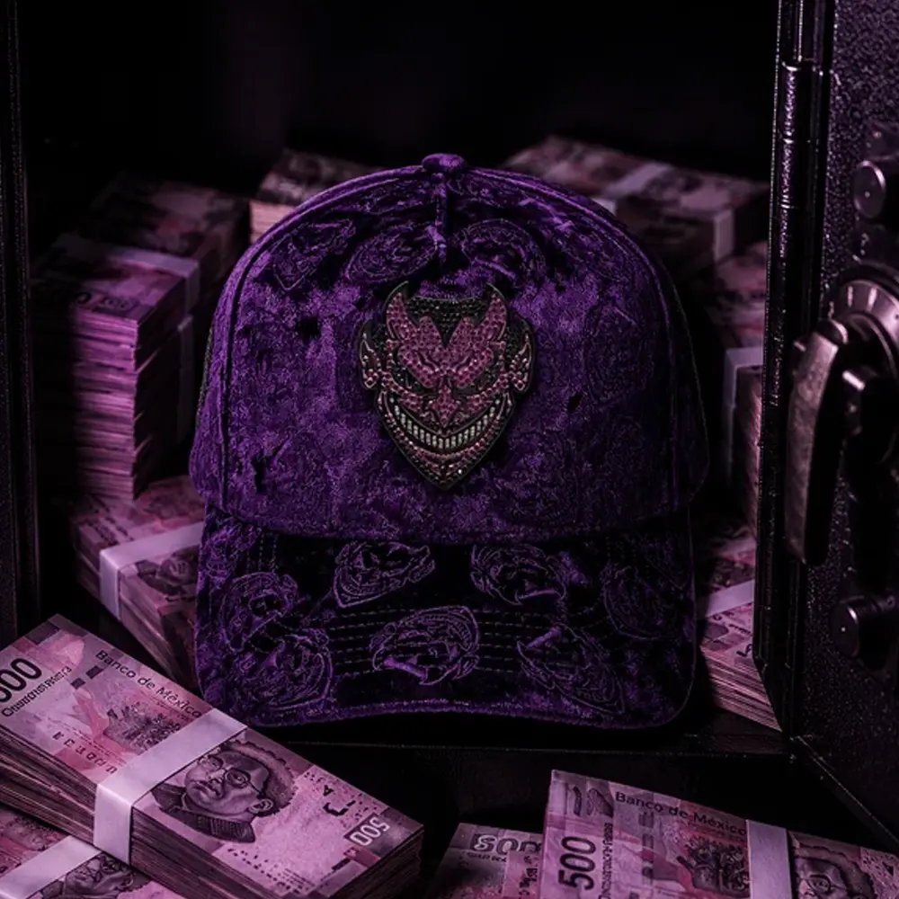 CHUCKY HATS LUCIFER V2 MORADA PURPLE VELVET ENVIO EN CAJA