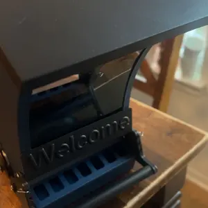 Wildpark Squirrel-Proof Bird Feeder – Durable, Vibrant Orange, Perfect for Cardinals & Chickadees – Ideal Gift for Bird Lovers, Moms & Grandmas