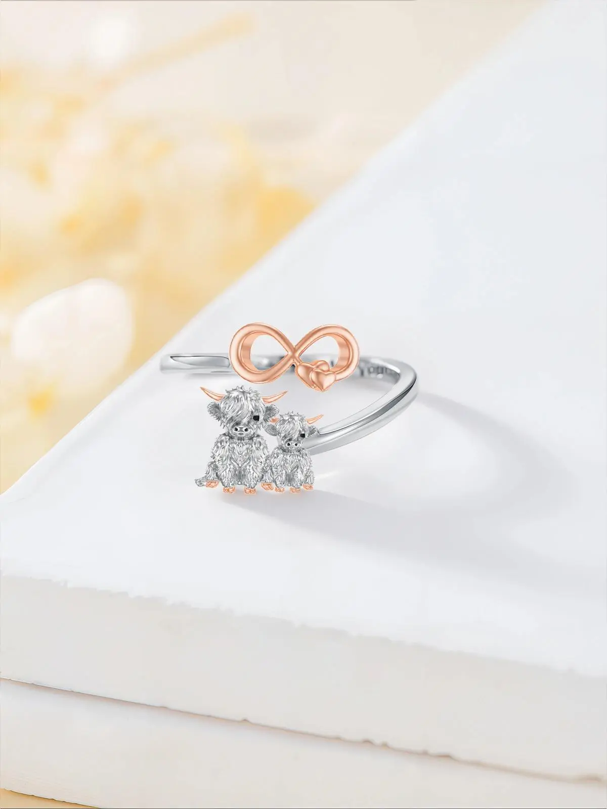 S925 Sterling Silver Highland Cow "Always with You" Ring - The Perfect Gift for Women Daughter & Grandma, Adjustable Infinity Jewelry for Her