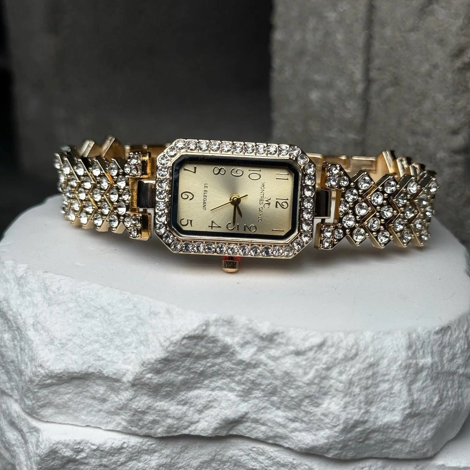 ON MY TIME Wrist Watch 8"