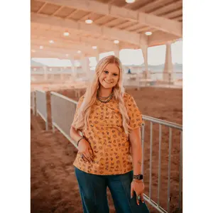 Sioux City Scrub Top